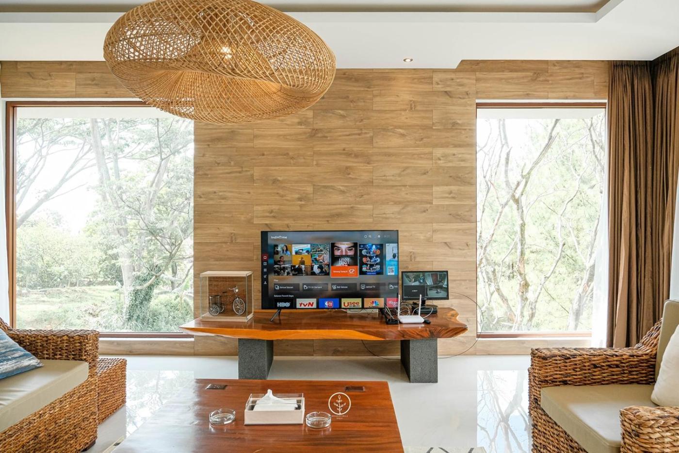 Anindya Hill View Villa 7 Bedrooms With A Private Swimming Pool Bandung Exteriér fotografie