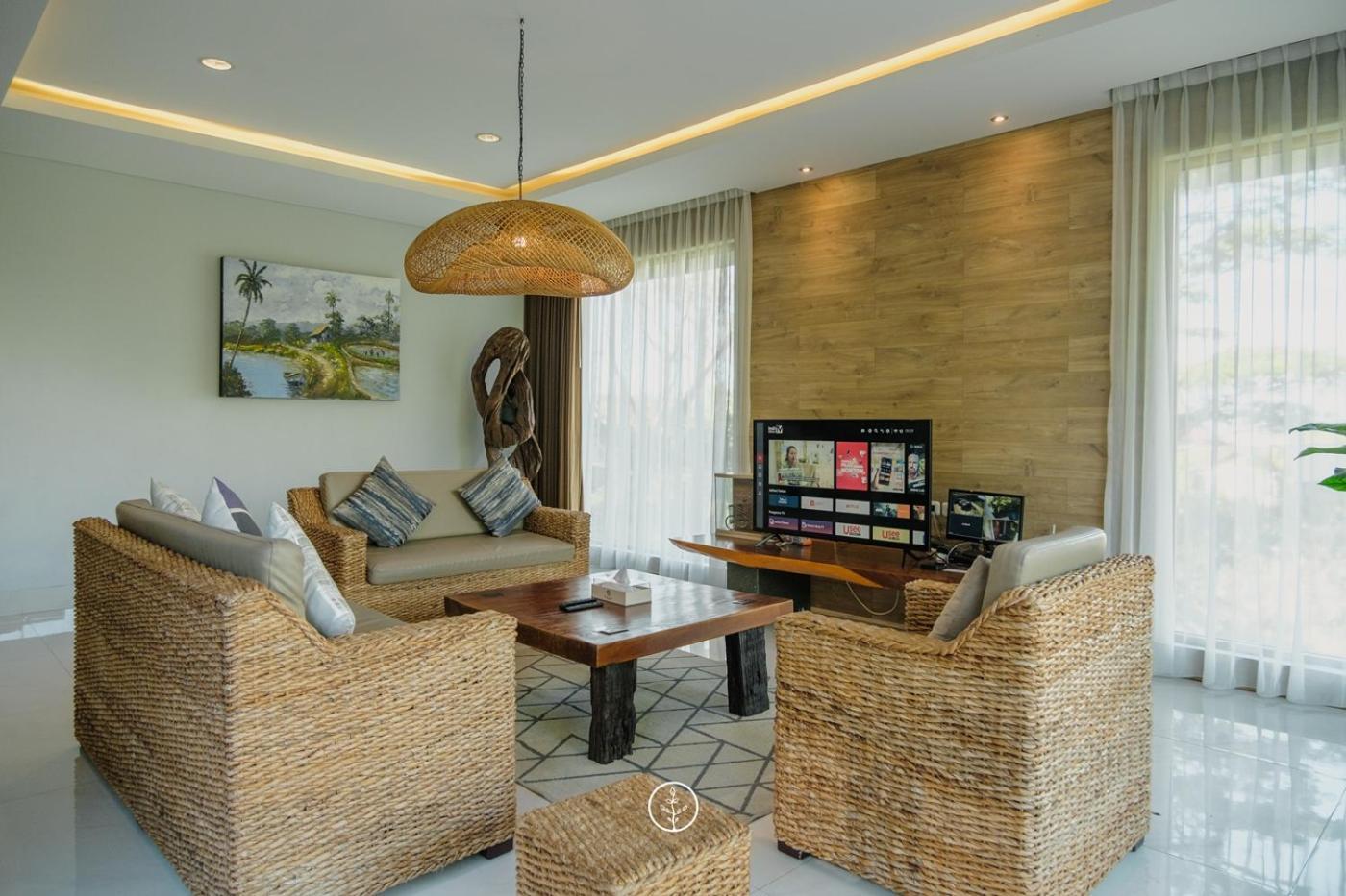 Anindya Hill View Villa 7 Bedrooms With A Private Swimming Pool Bandung Exteriér fotografie